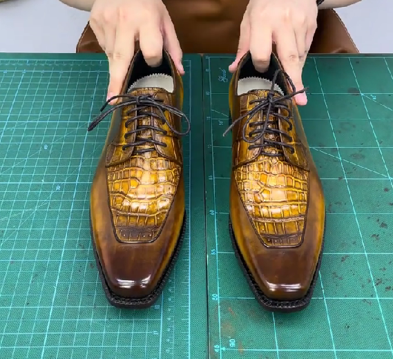 Men's Gold Genuine Crocodile Leather Shoes